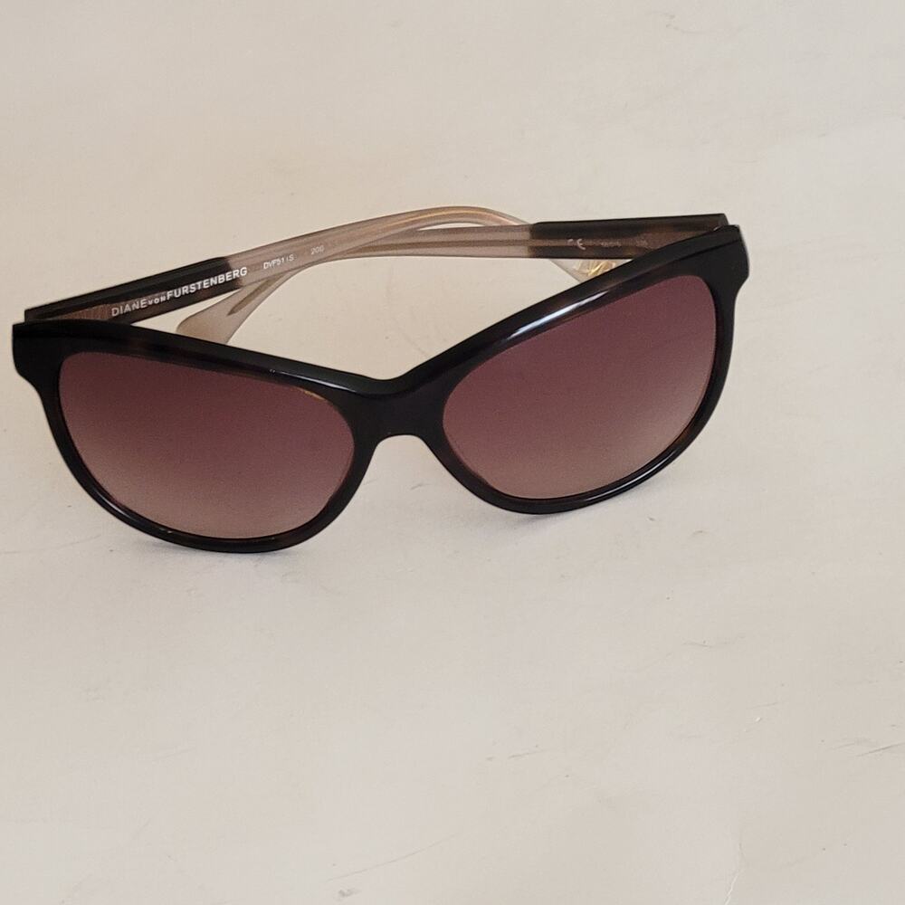 Diane von Furstenberg DVF511S Tortoise Frame sunglasses 58x16x135